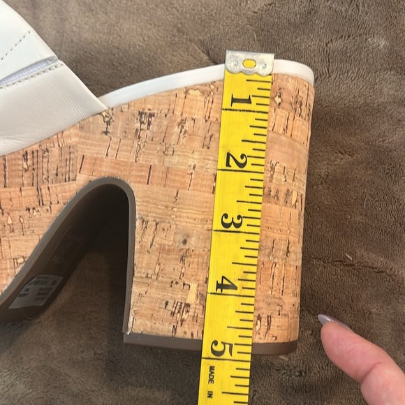 NEW Schutz Women’s Dalle Platform Cutout Nappa Leather Sandals Cream Size 10B - Picture 3 of 7